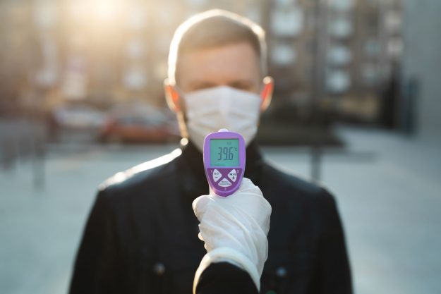 איך לבחור מד חום אינפרא